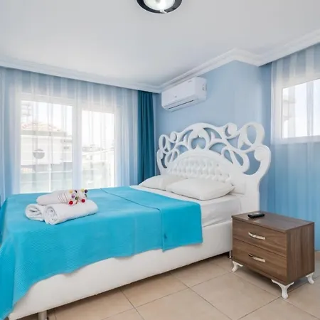Superb Secluded With Private Pool In Antalya